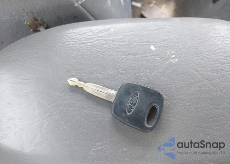 2001 Ford Focus Zx3 from USA, damaged, VIN 3FAFP31391R236993